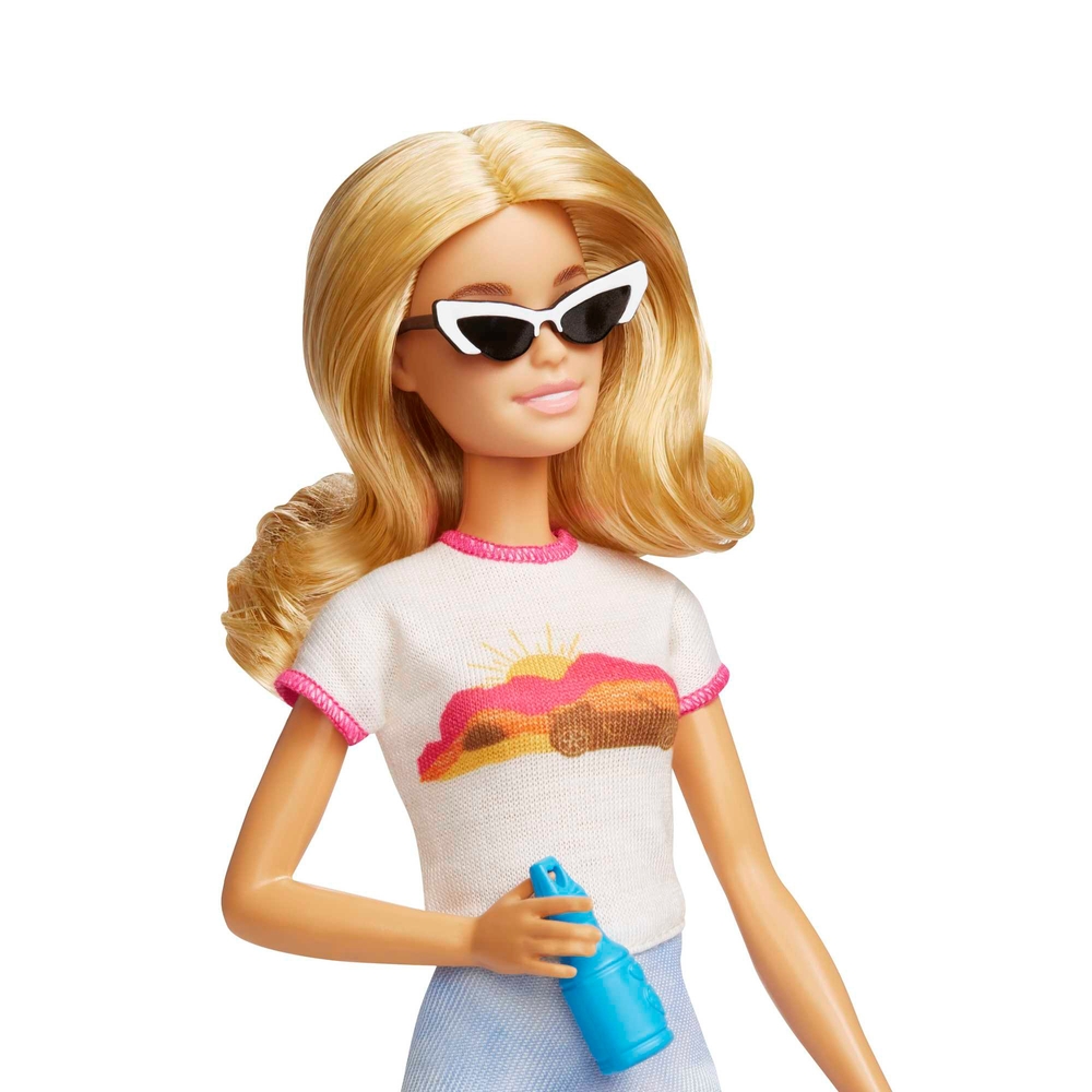 Barbie Reisepuppe mit Hund und Urlaubsaccessoires-Set