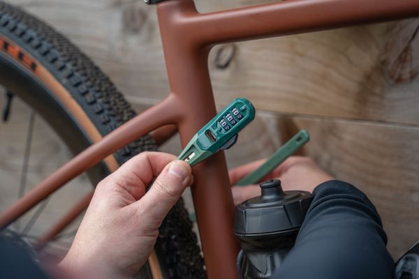 Z LOK COMBO V2 Zip Schloss  urban green  45cm, inkl. Halterung