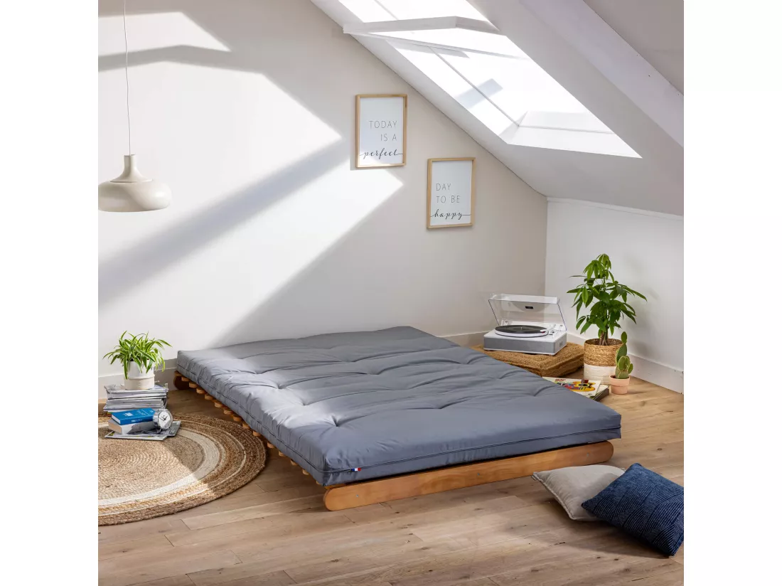 Matelas futon gris clair en coton 180x200