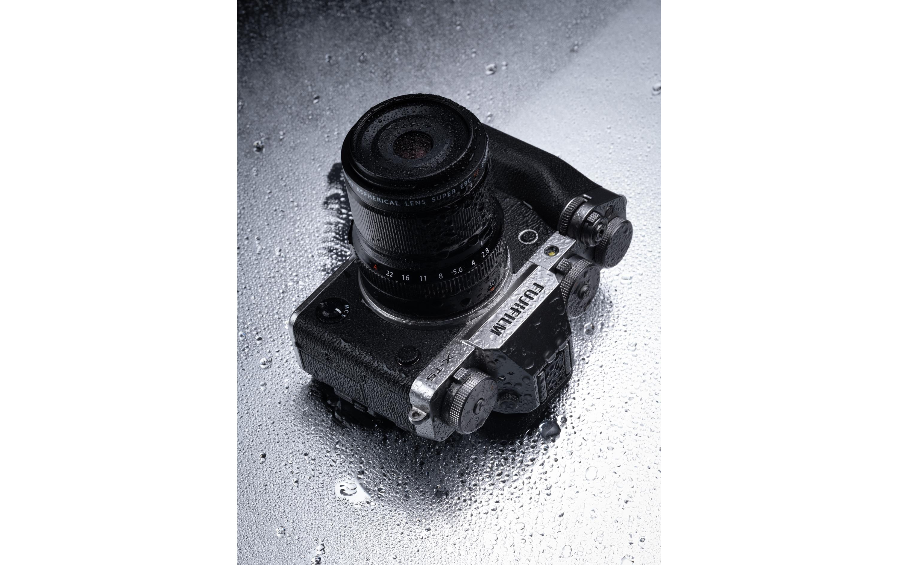 Festbrennweite FUJINON XF 30mm F/2.8 R LM WR Macro X-Mount<br>Kompakte Festbrennweite für Nahaufnahmen mit Abbildungsmassstab 1:1