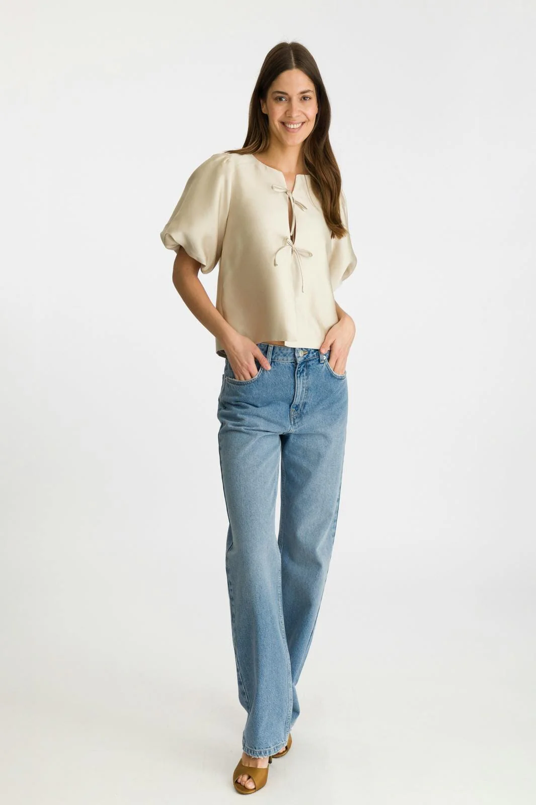Neo Noir Aska Dull Satin Blouse sand