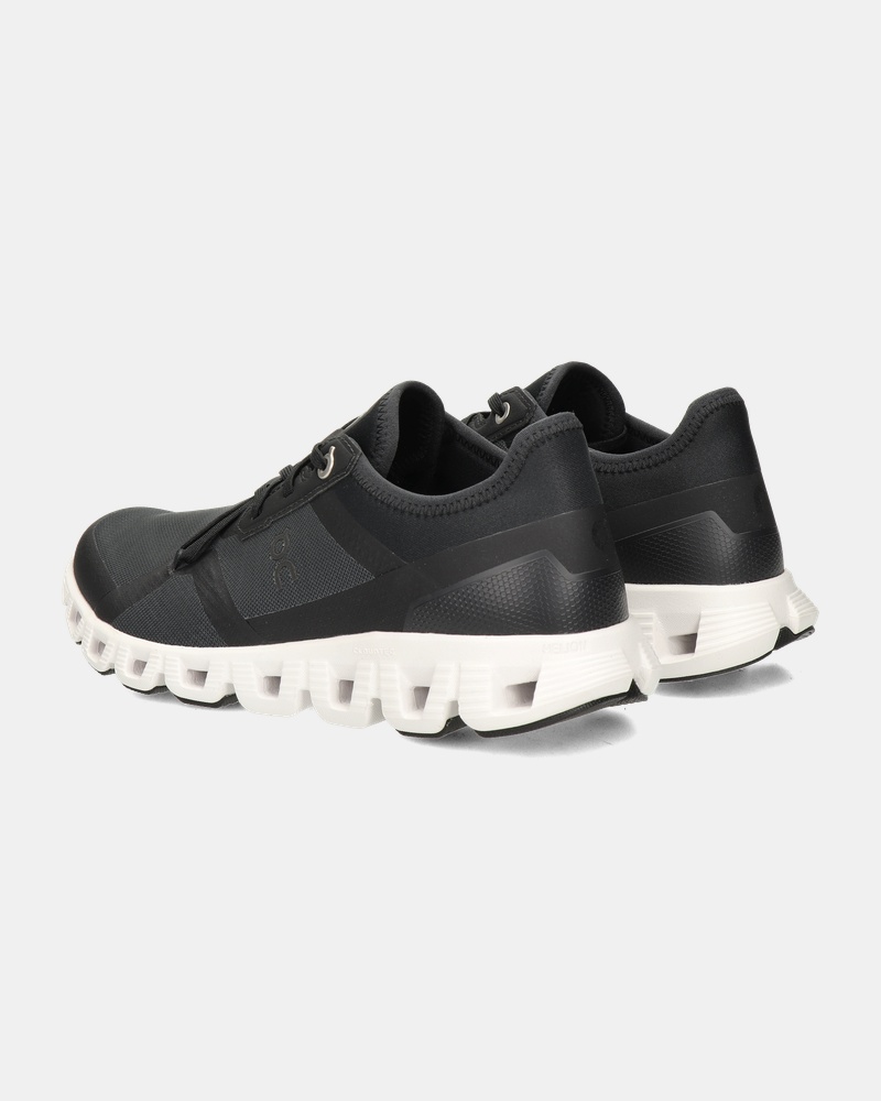 On Running Cloud X 3 AD Lage sneakers  - zwart