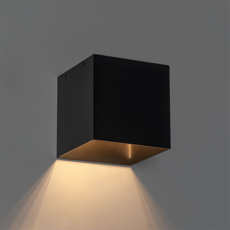 Buiten wandlamp zwart met dimlicht en sensor op solar - Charlotte