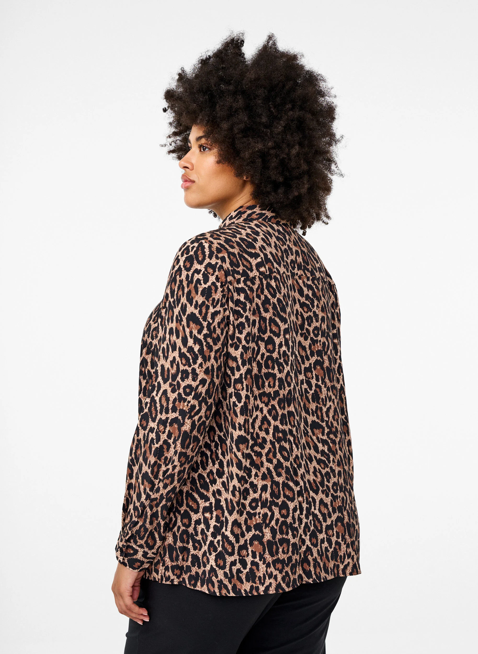 Skjorte med leopardprint