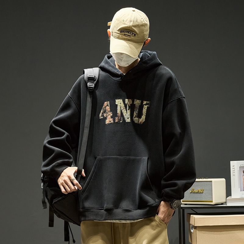 Redsinc - Hoodie met geborduurde letters
