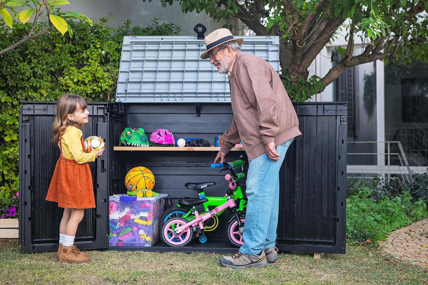 Keter Store-it-Out Midi Mülltonnenbox, 130x74x110cm, Robuste Abfallbehälter-Lösung, 845L, Wetterfest, Grau/Schwarz, UV-beständiges Polypropylen, Abschließbar