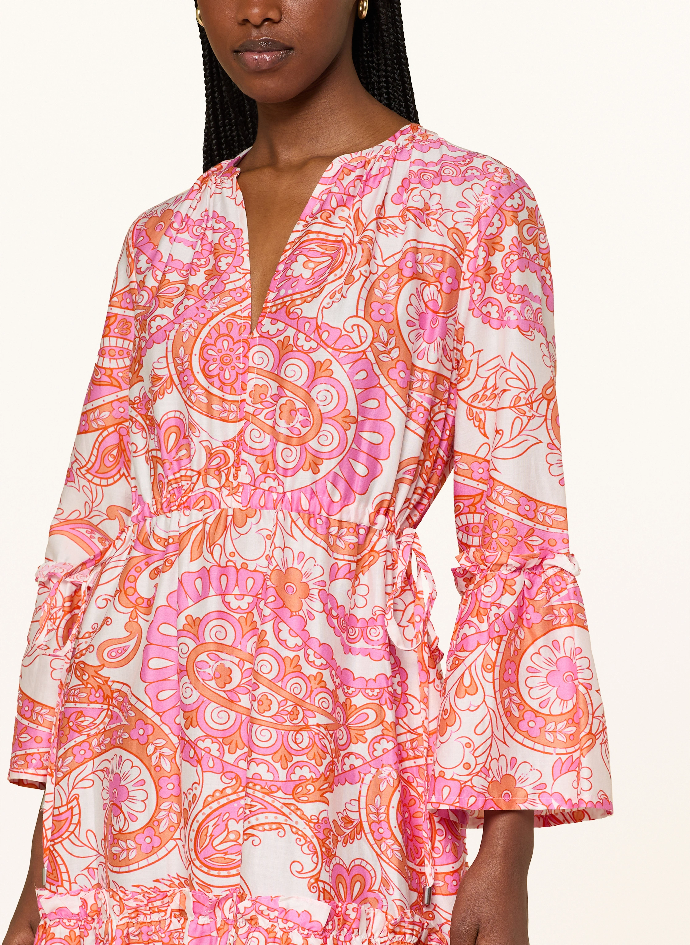 Grace Kleid mit Rüschen