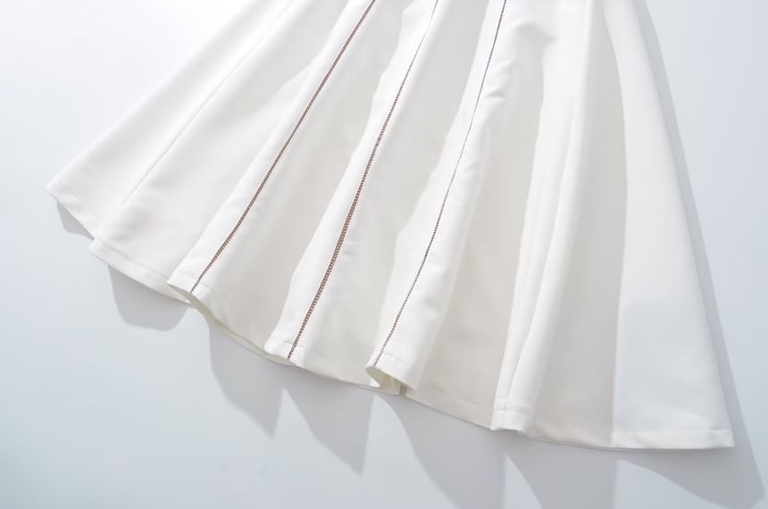 Cumulys - Halter Cutout Panel Midi A-lijn Jurk