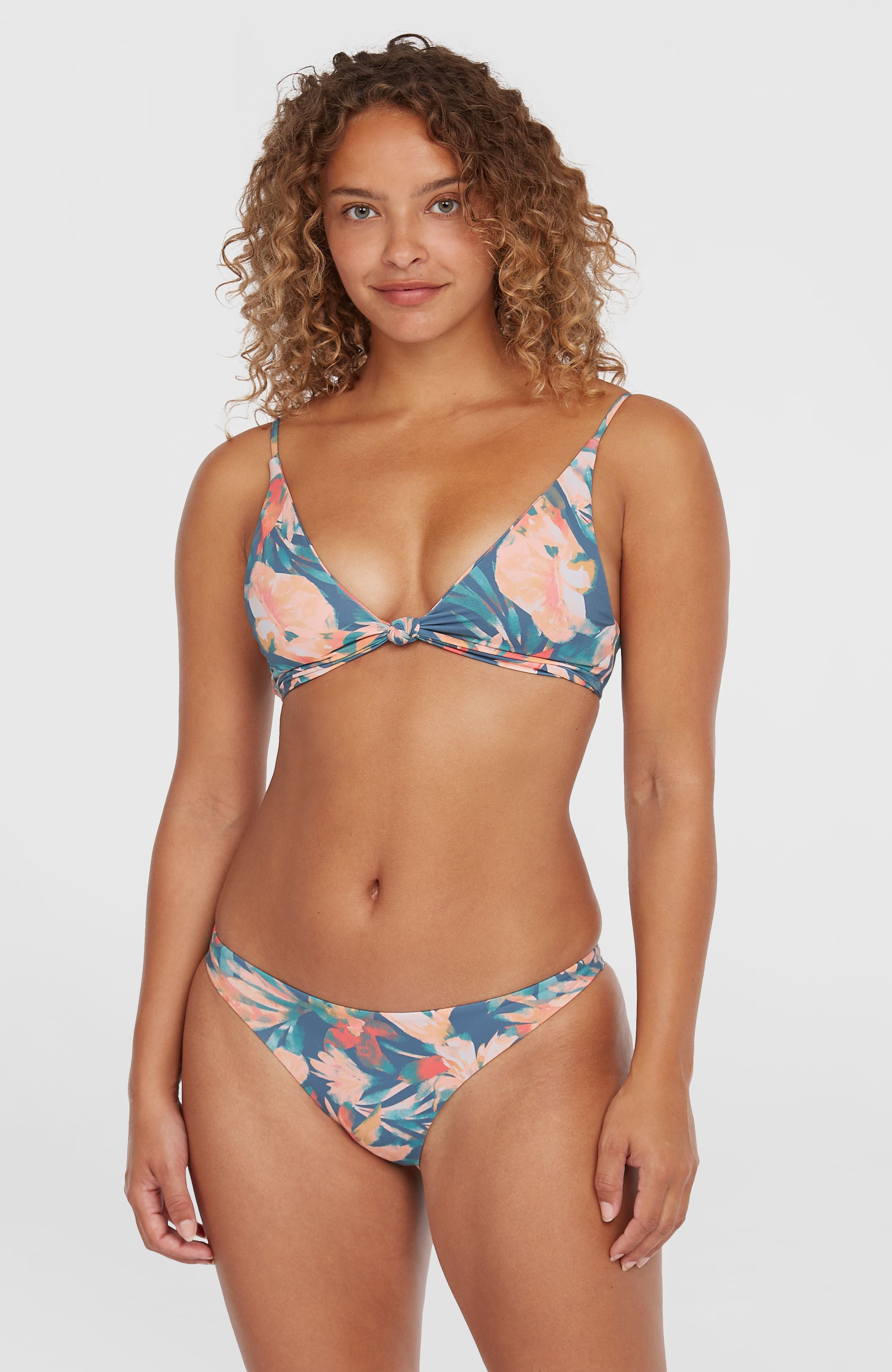 Pismo Flamenco bikiniset