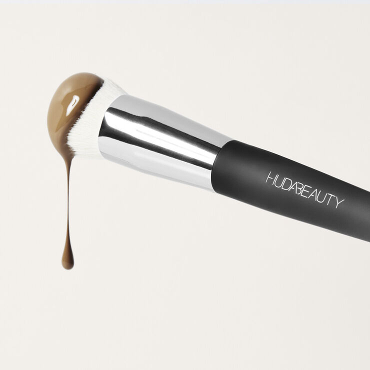 Huda Beauty Huda Beauty Base Brush - Pensel foundationbase