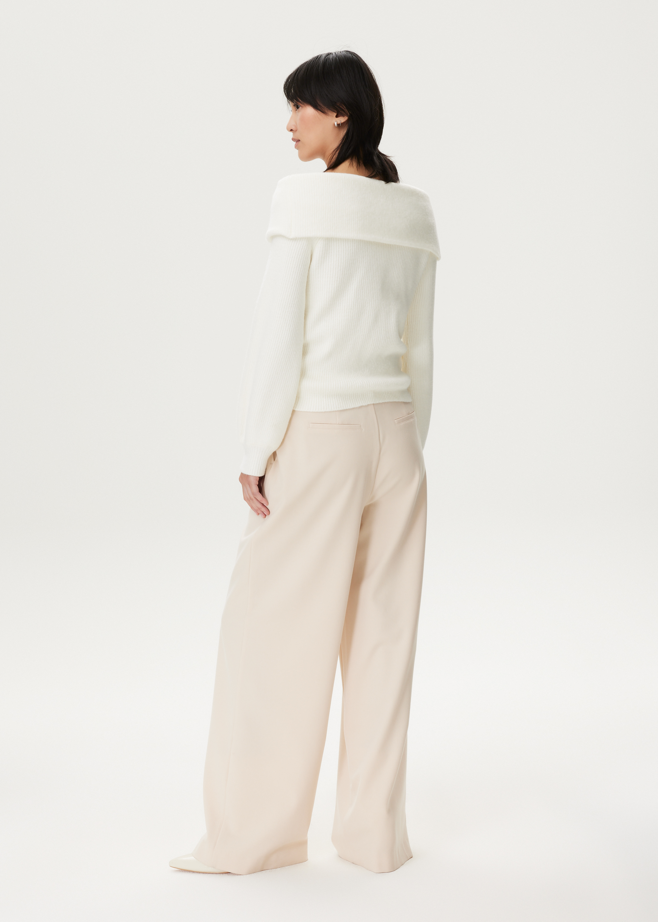 Gebreide off-shoulder trui