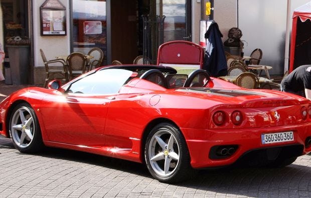 Ferrari selber fahren in Berlin als Geschenkidee