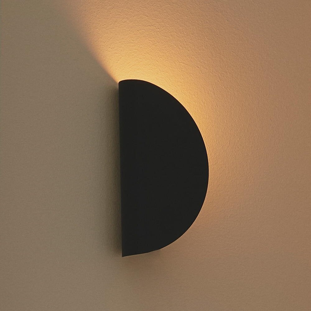 Wandlamp model 2110 in zwart E14