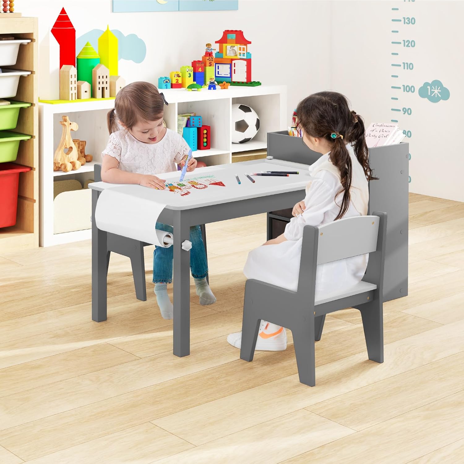 COSTWAY Kindertisch mit 2 Stühlen, 2 in 1 Kindersitzgruppe aus Holz mit Stauraum, Kinder Tisch Stuhl Set mit Papierrollenhalter & 4 Stoffbehältern, Maltisch für Kinder ab 3 Jahren (Grau)