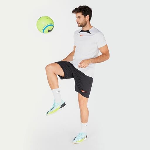 Academia Nike