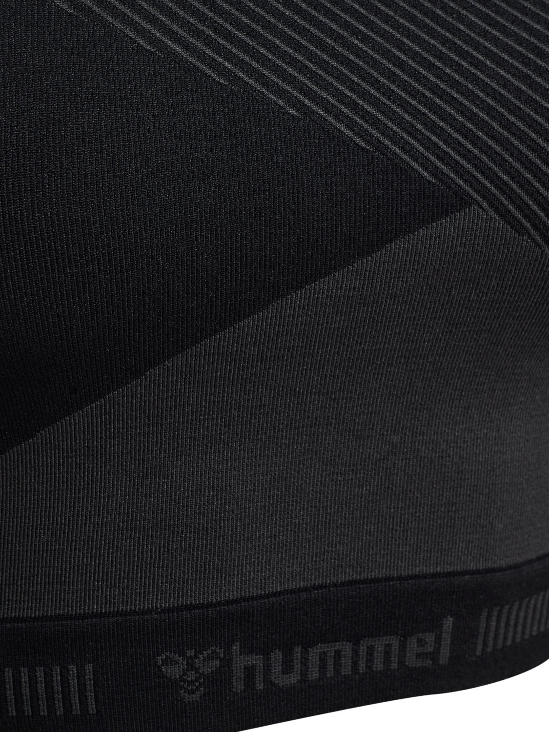 hmlUNITY SEAMLESS CROP T-SHIRT L/S