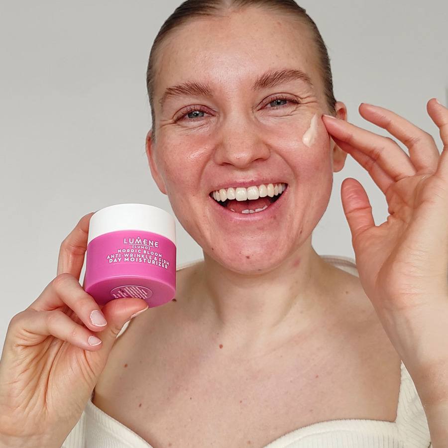 Lumene Nordic Bloom Anti-wrinkle & Firm  Day Moisturizer 50ml