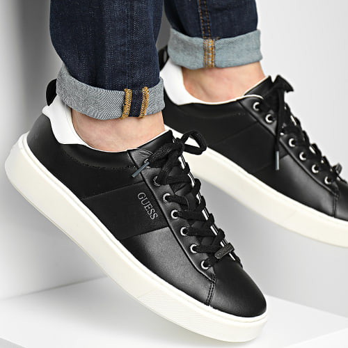 Baskets FM5VICLEA12 Black White