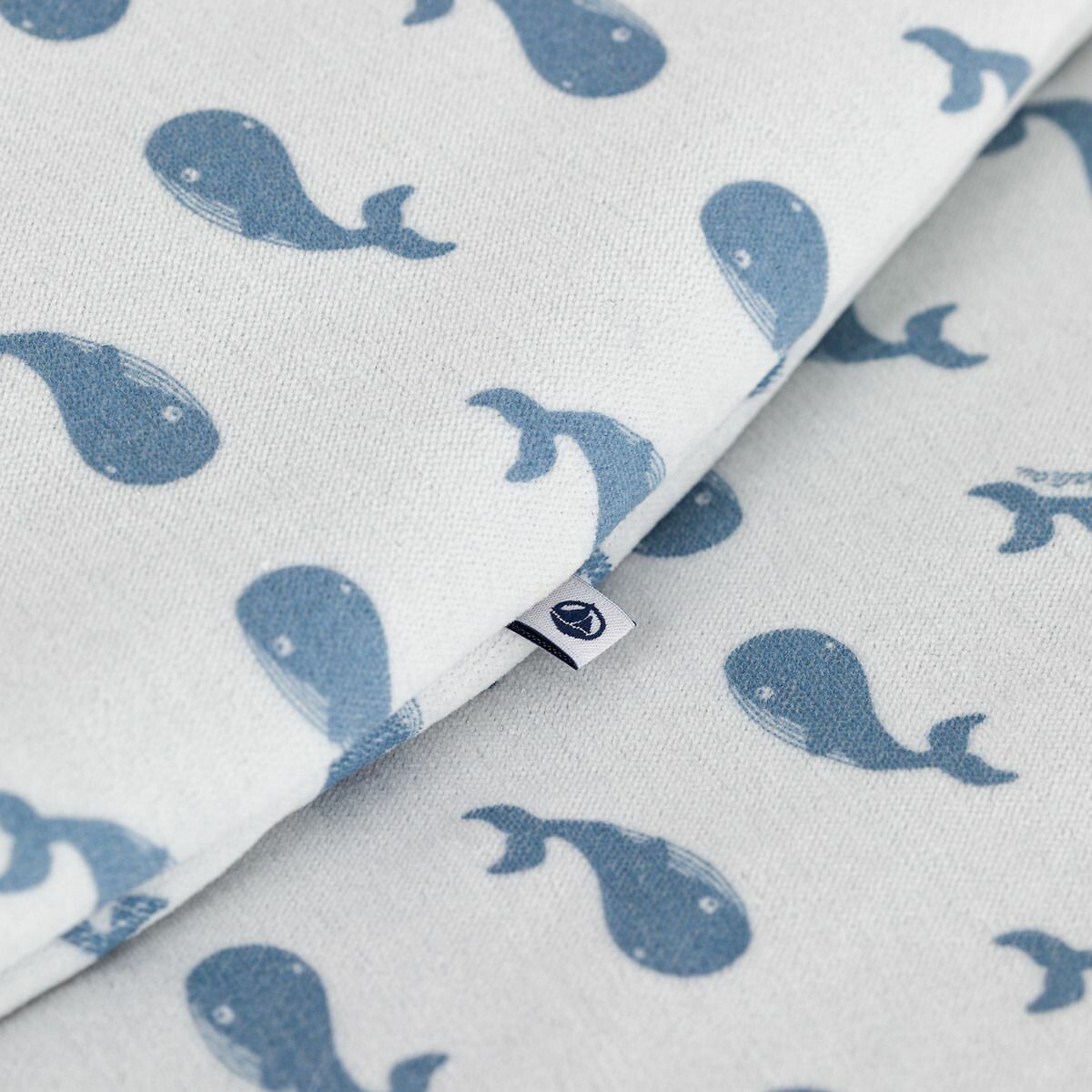 PETIT BATEAU<br>Saco de dormir com estampa de baleia