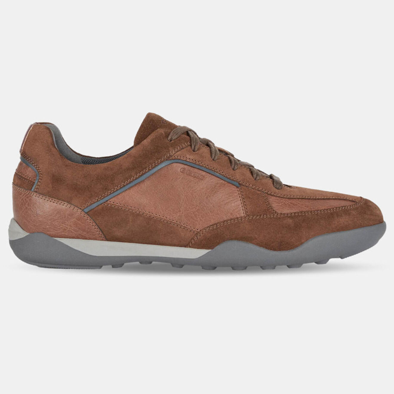 Geox Baskets en Cuir et Velours de Cuir Metodo marron