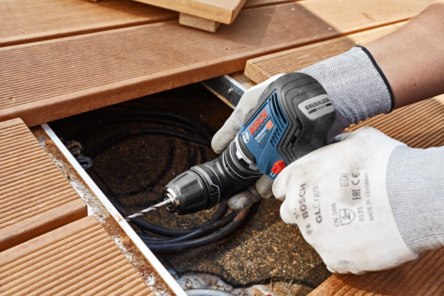Bosch Professional  GSR 12V-35 FC Akku-Bohrschrauber, ohne Akku    Vielseitiger Bohrschrauber mit FlexiClick Befestigungssystem
