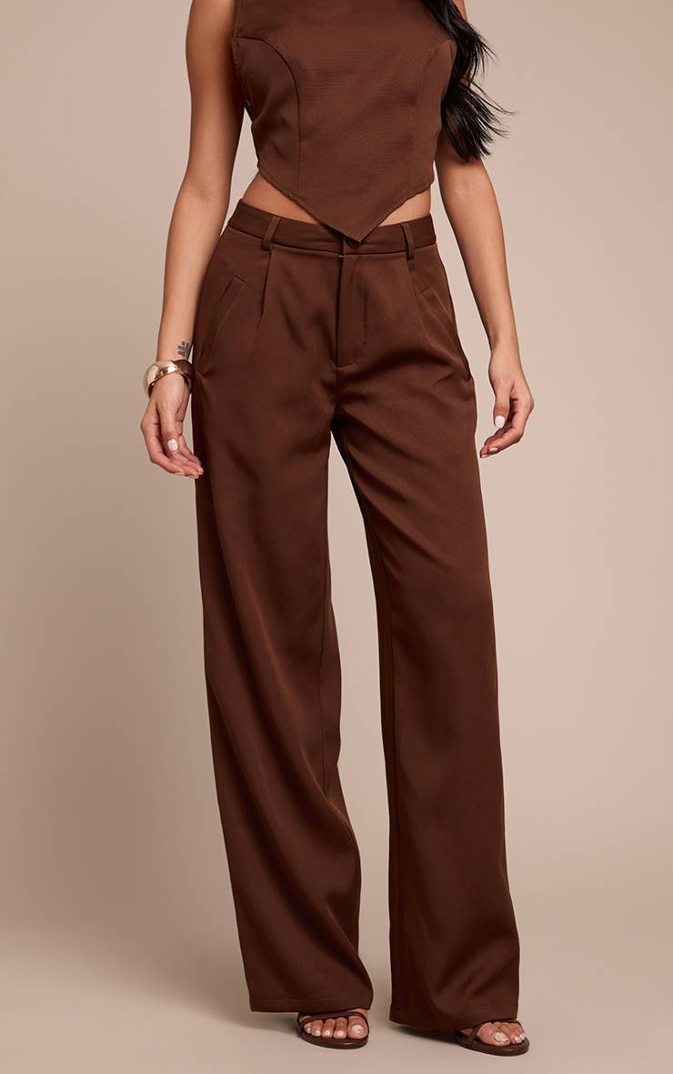 Chocolat Pantalon Large À Détails Plissés En Tissu Tissé Coordonné