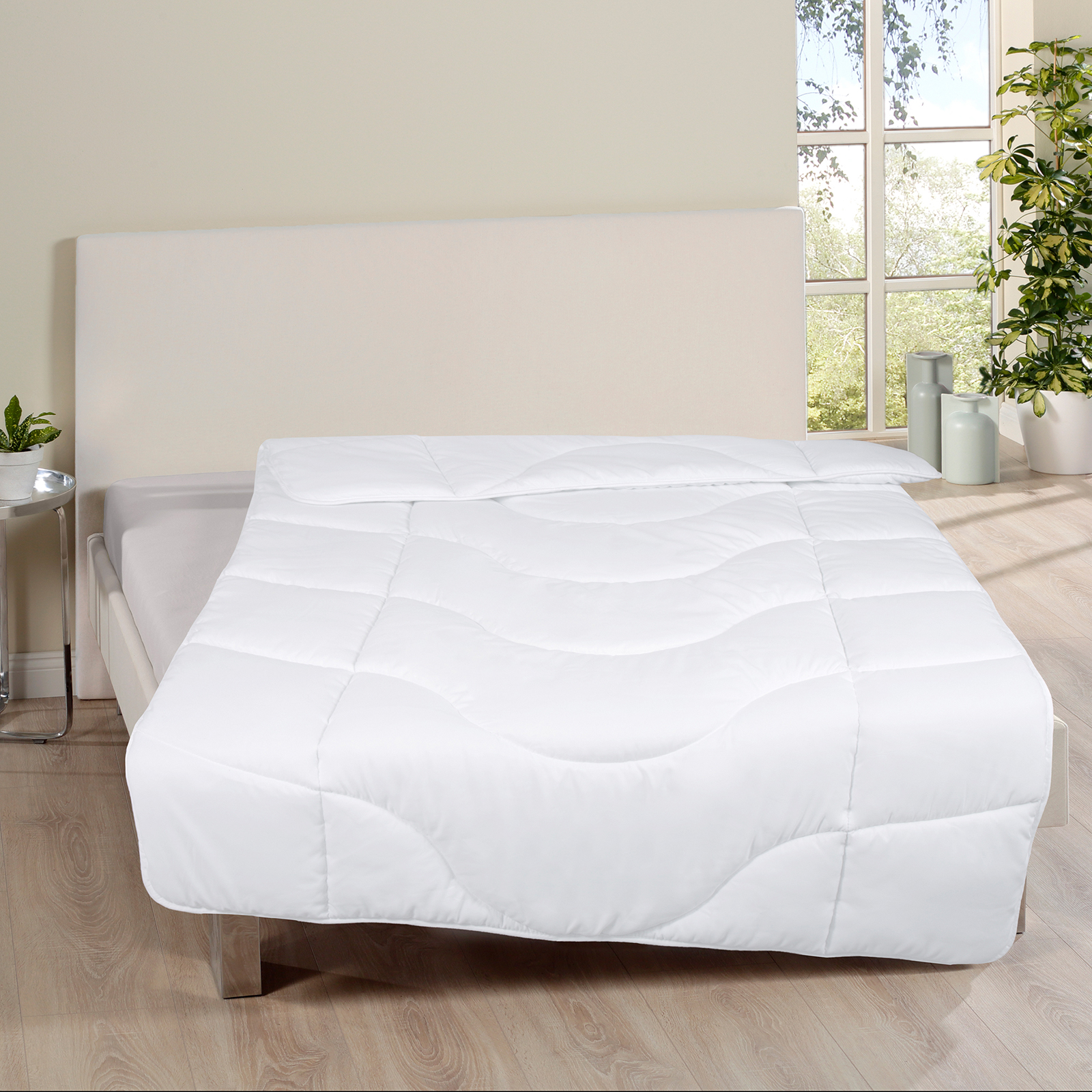 Steppbett - weiß - Microfaser - 135x200 cm