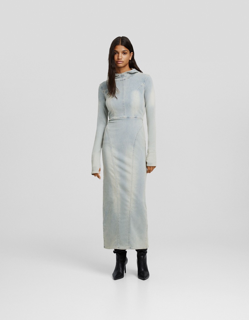 vestido longo de moletom com capuz em malha jeans