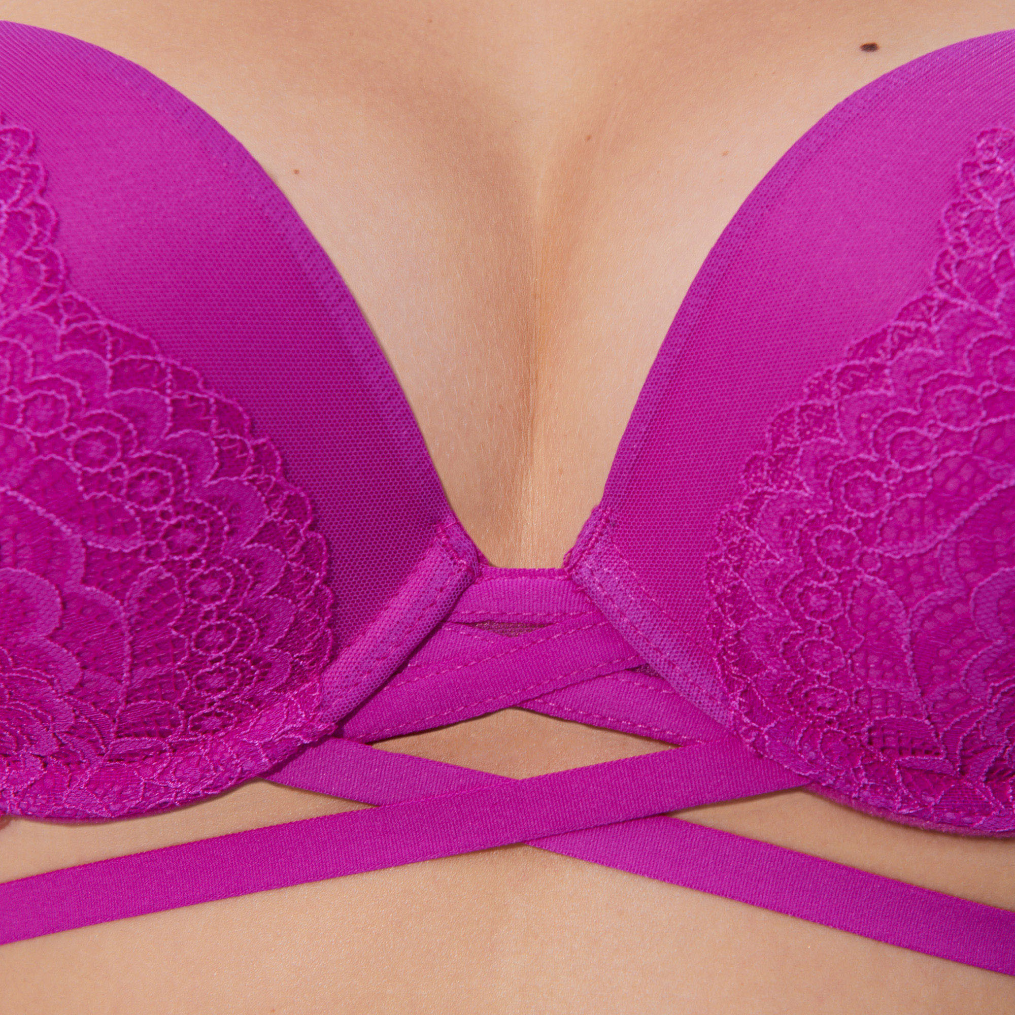Soutien-gorge push-up en dentelle florale