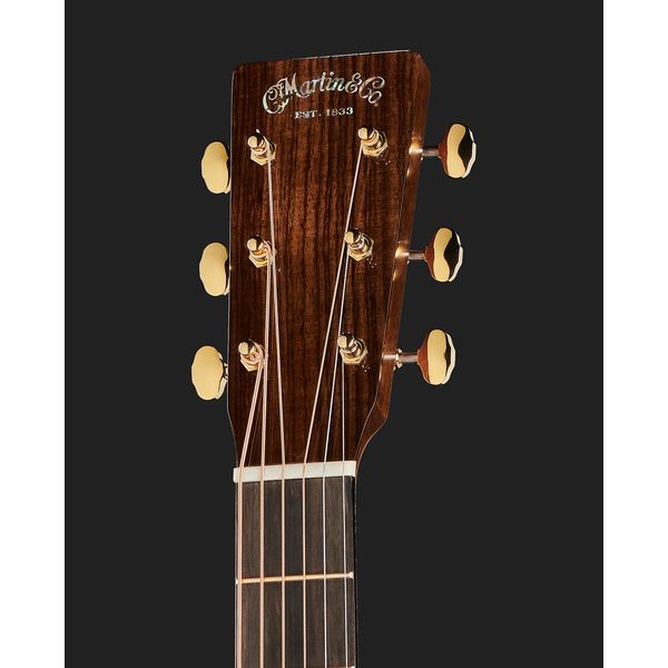 Martin Guitar D-18 Modern Deluxe
