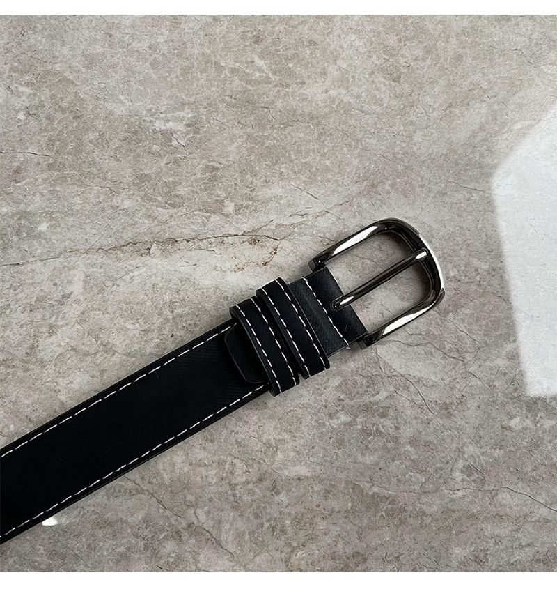 Sinlarity - Kunstleren riem met contrasterende stiksels