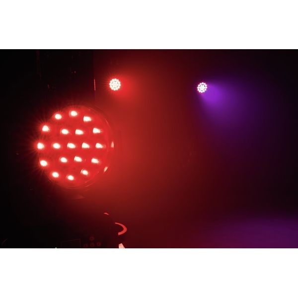 Eurolite LED TMH-X4 Zoom Wash Tour Pack
