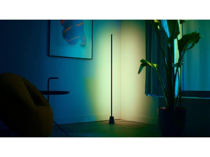 WiZ Gradient Stehleuchte RGBIC 1.4 m Stehleuchte mit RGBIC-Technologie und minimalistischem Design