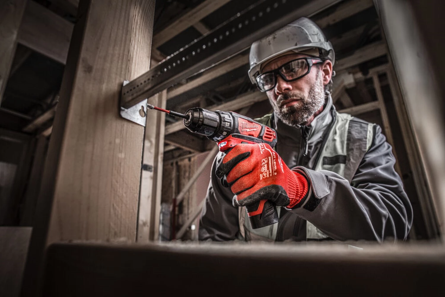 Milwaukee M12 BDD-202C 12V Li-Ion accu boor-/schroefmachine set (2x 2.0Ah accu) in koffer