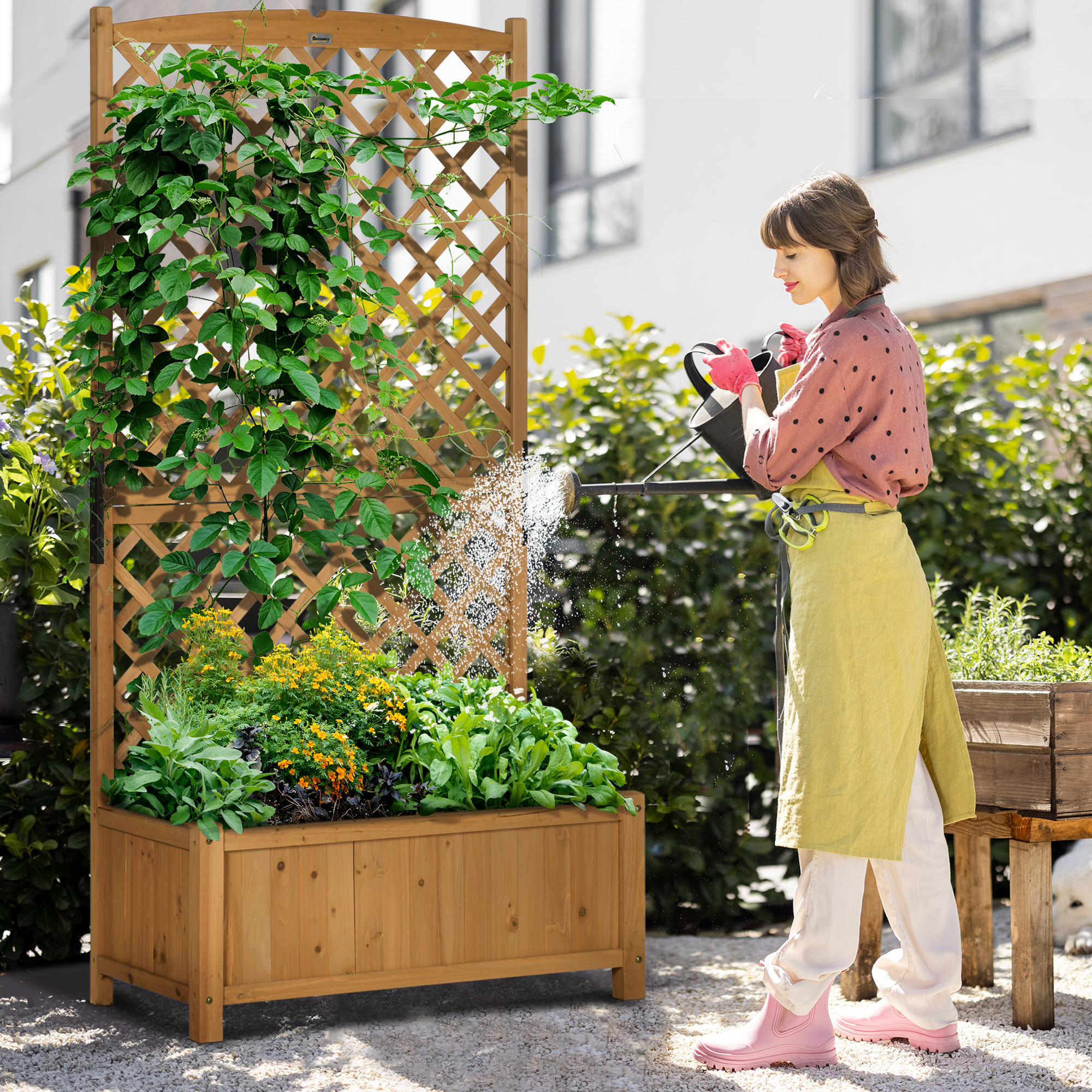 Canteiro de jardim Outsunny com treliça, floreira com suporte para plantas trepadeiras, cultivos e flores para pátio externo, terraço e varanda, 90x45x180 cm, cor natural.
