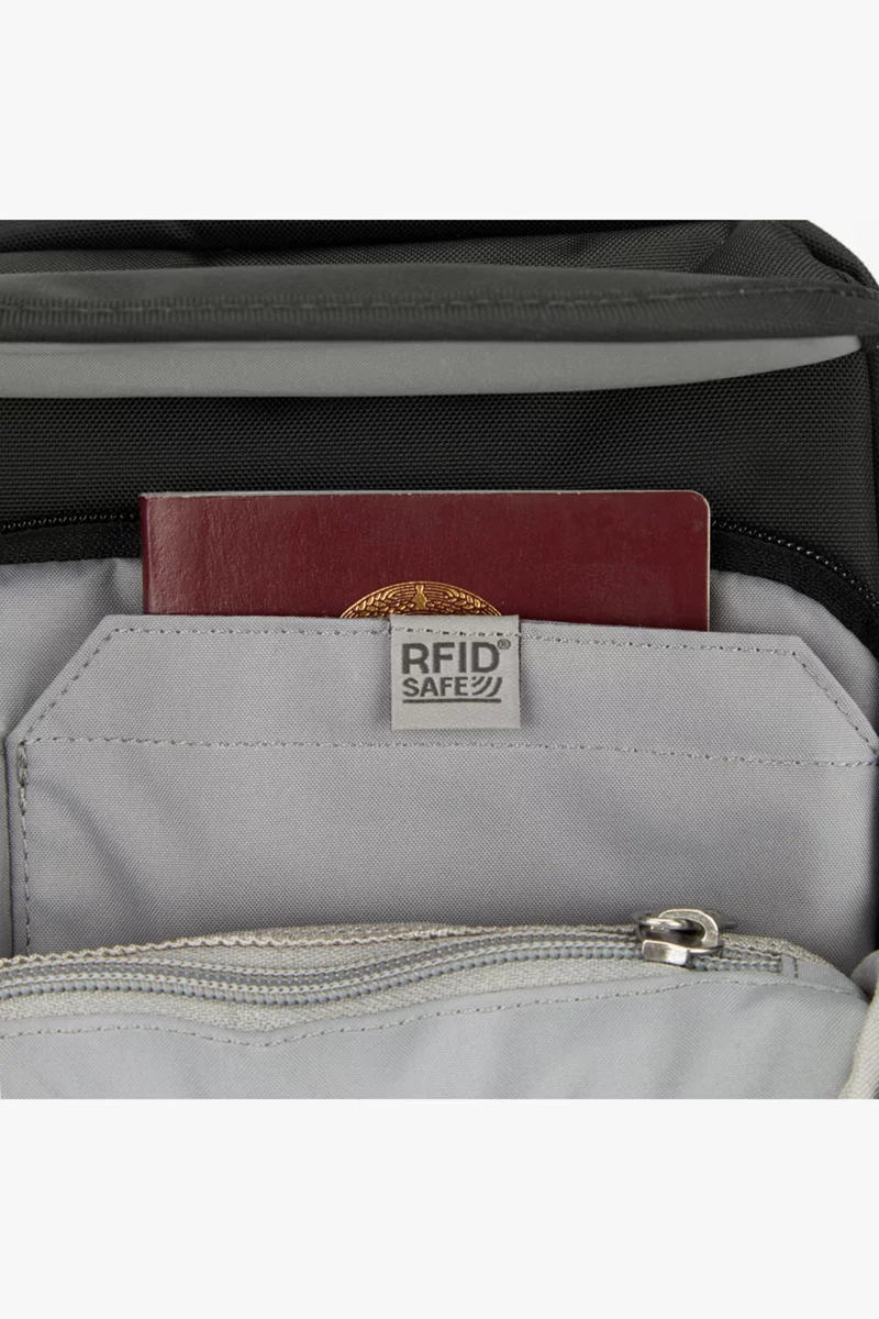 Pacsafe Metrosafe X Anti-Theft Compact 3 L Tasche