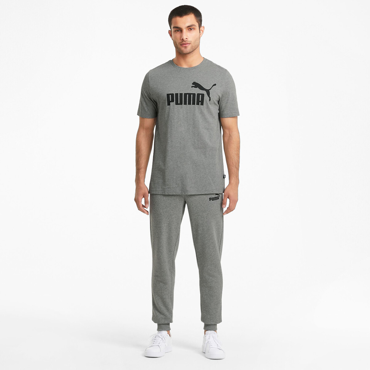 PUMA<br>Camiseta de manga curta com logo Essential grande