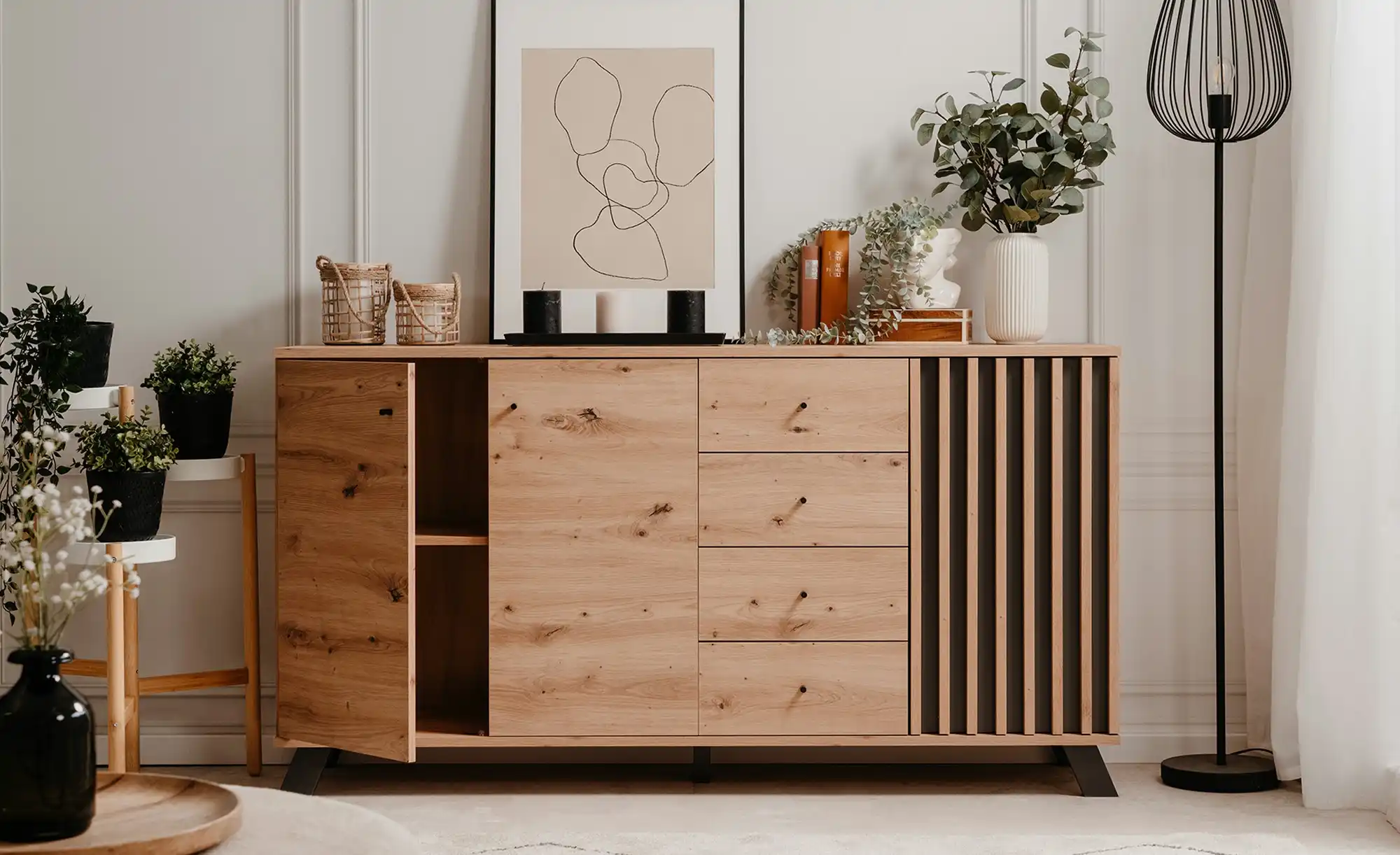 Sideboard Harmony