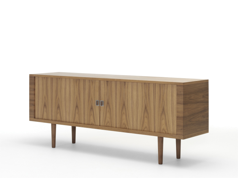 Carl Hansen & Son CH825 dressoir geolied walnoot houten poten