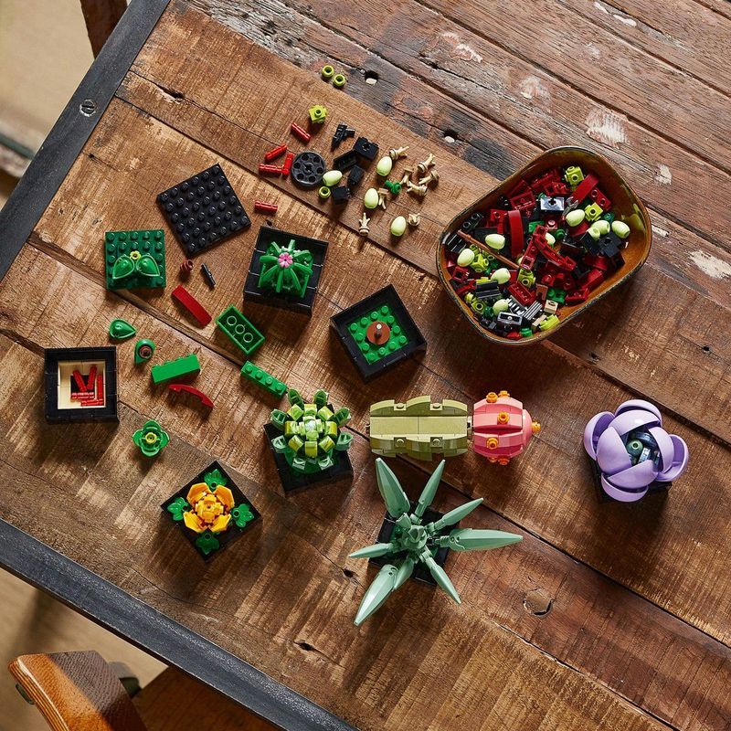 10309 LEGO Icons Vetplanten