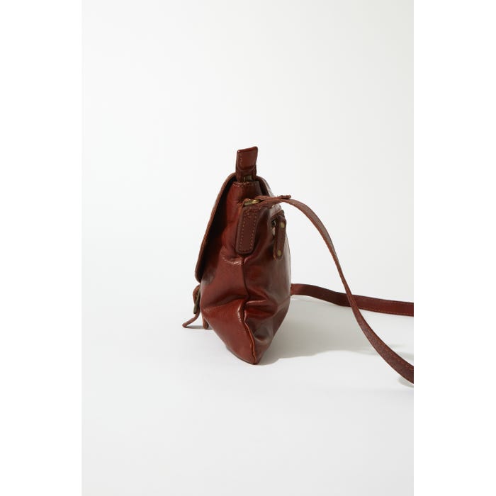 Veritas-Schoudertas gewassen leder flap