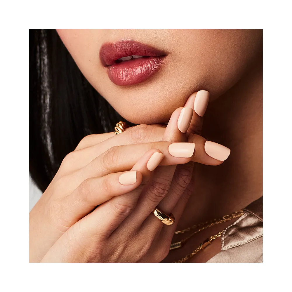 CND Vinylux Cuddle Up 413 - 15 ml.