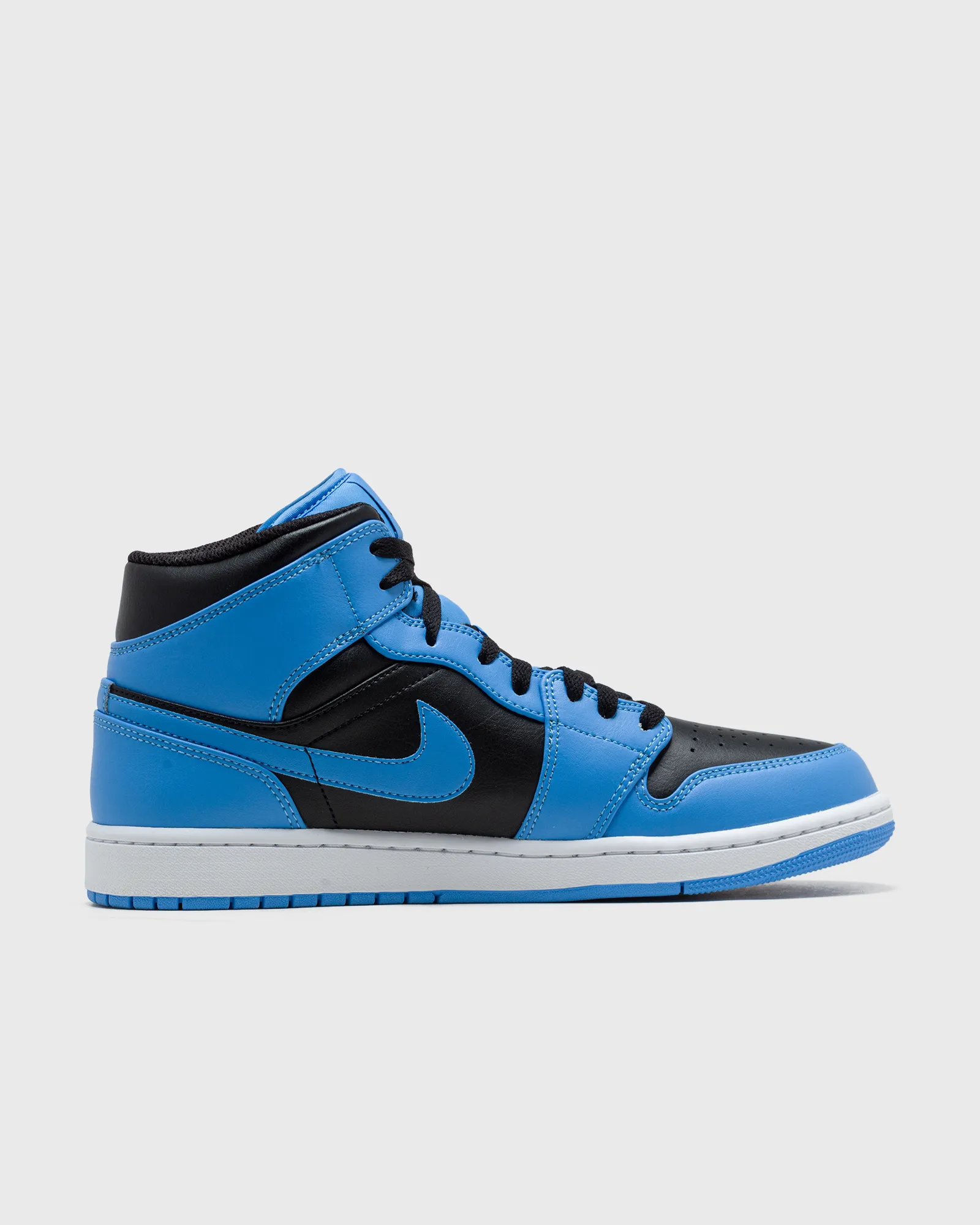 Jordan AIR JORDAN 1 MID 'University Blue'