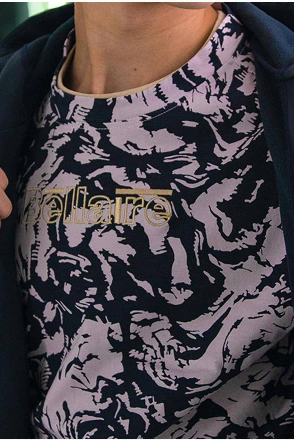 Bellaire T-shirt met all over print zwart/paars