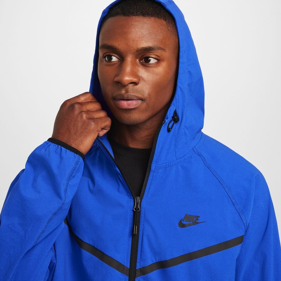 Nike Tech