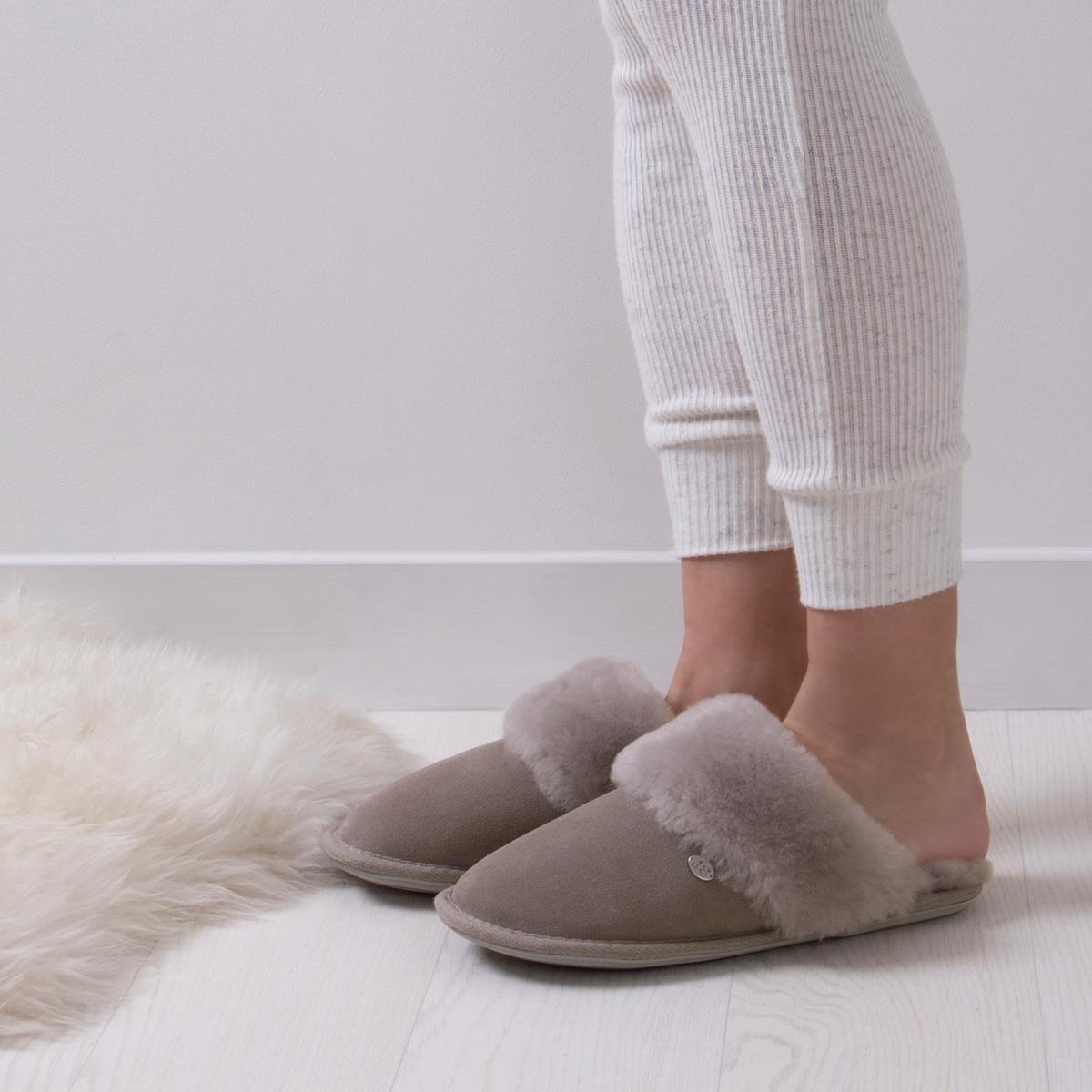 Just Sheepskin Duchess Slipper