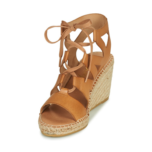 Betty London - OTANA - Camel