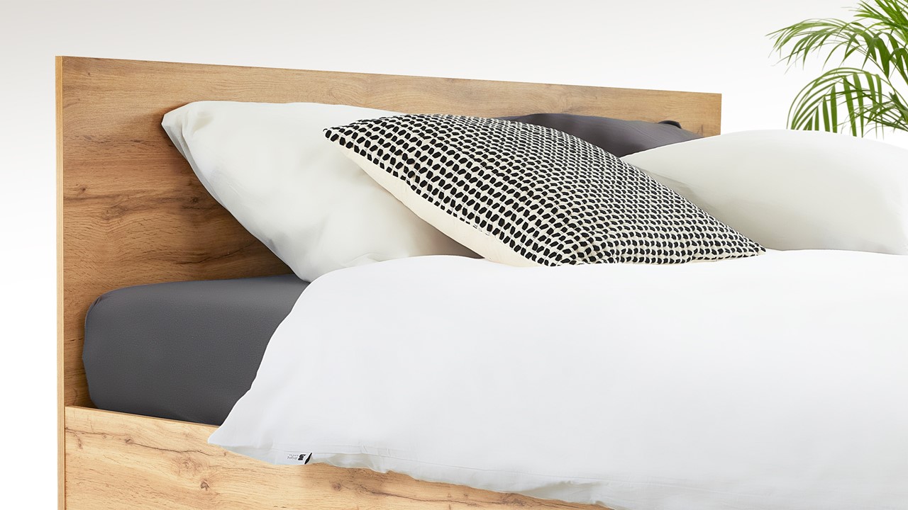 Bed Tim eiken