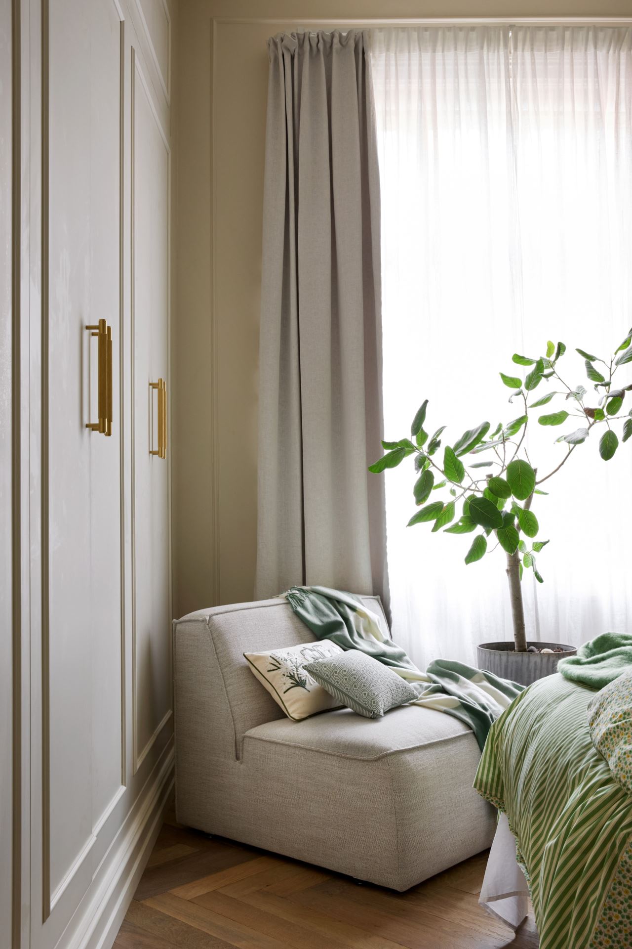 Gardin khaki - 140x220 cm