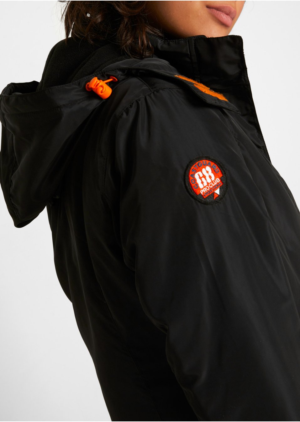 Veste outdoor à capuche amovible